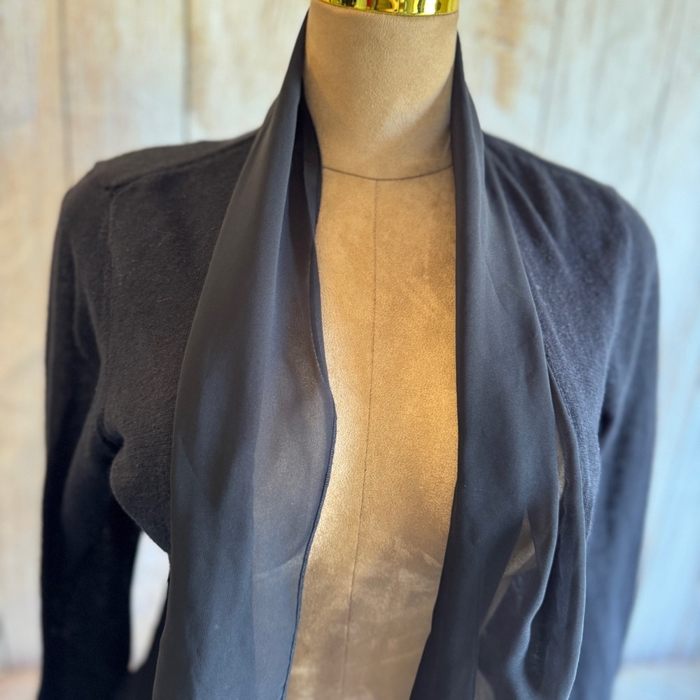 Chico's Easywear Black Cardigan, sheer lapel, lightweight sz 0 or S/4​ - Picture 5 of 15